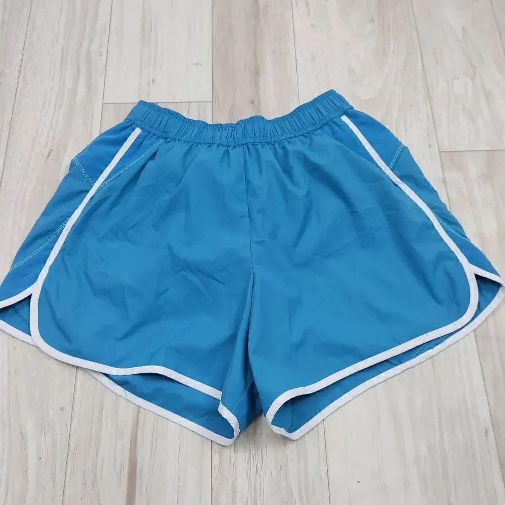 Athleta Women's Size XXS Blue Running Shorts Athletic Wear.
Waist 10.5"
Rise 10"